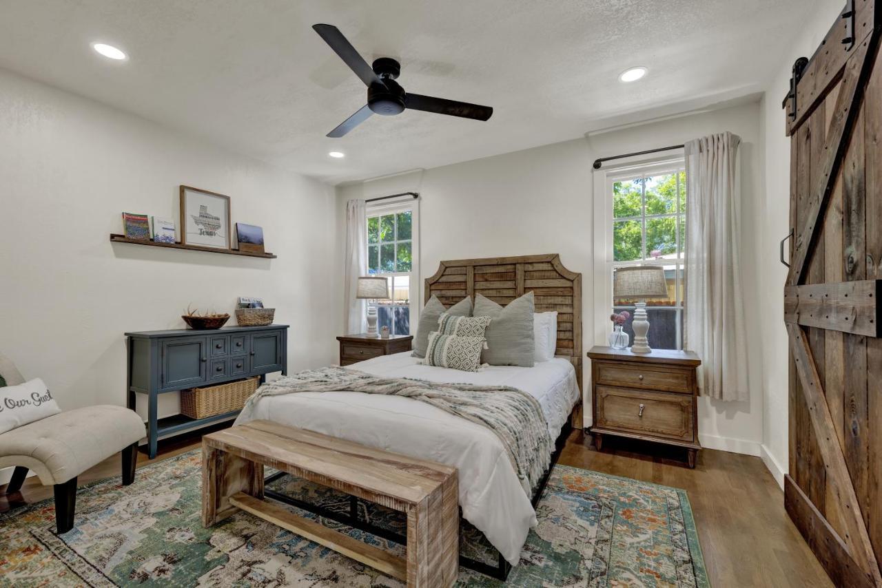 Southern Charm - Near Main With Hot Tub فريدريكسبيرغ المظهر الخارجي الصورة